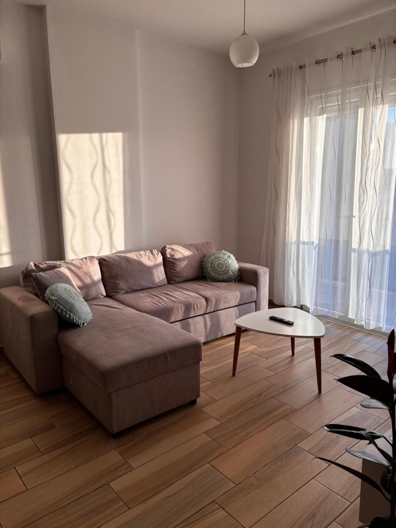 Jon'S Apartment Tirana Exterior photo